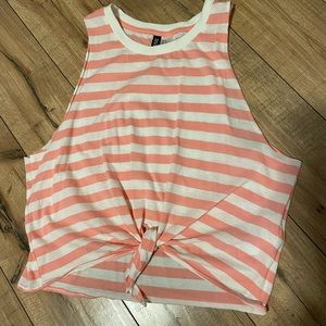 Cropped Pink Striped Tank-top